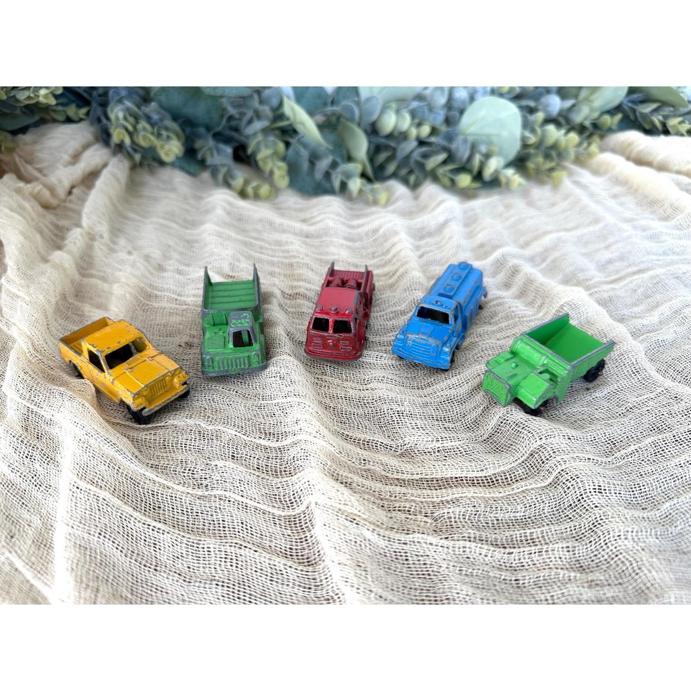 1960's TootsieToy diecast truck lot vintage metal lot of 5 | shuttle pumper